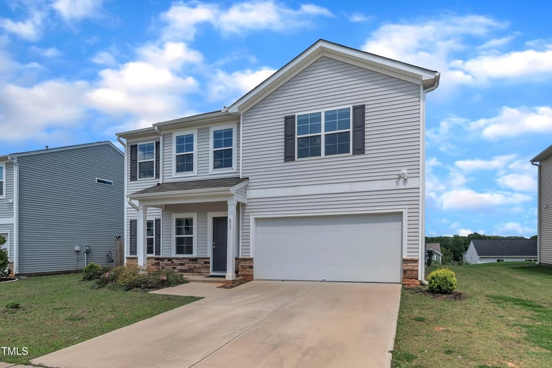 637 Marrian Dr, Clayton, NC 27520