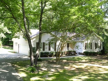 637 Shadywood Ln, Raleigh, NC 27603