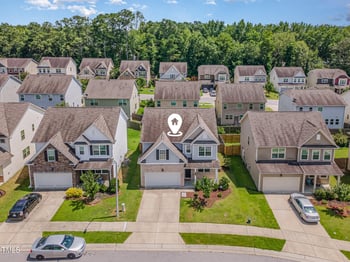 637 Stapleford Ln, Fuquay Varina, NC 27526
