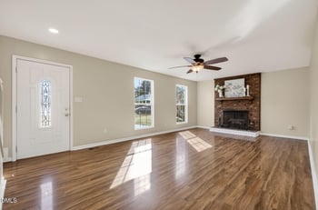 637 Yates Pl, Zebulon, NC 27597