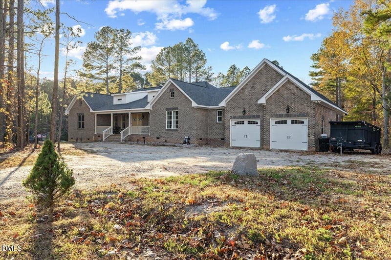 6370 Golden Ct, Zebulon, NC 27597