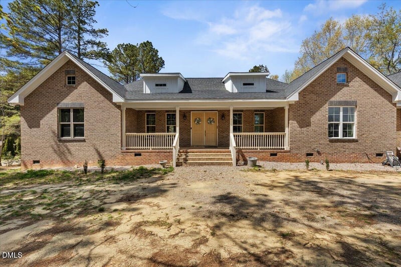 6370 Golden Ct, Zebulon, NC 27597