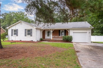 6373 Lake Trail Dr, Fayetteville, NC 28304