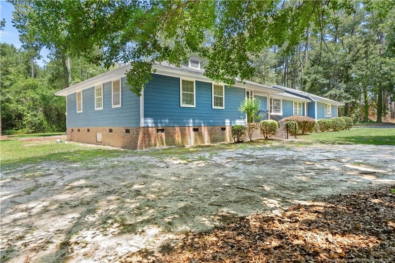 6375 Bingham Pl, Fayetteville, NC 28304
