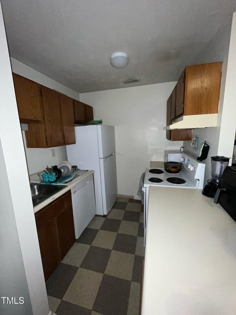 6376 Applecross Ave #7, Fayetteville, NC 28304