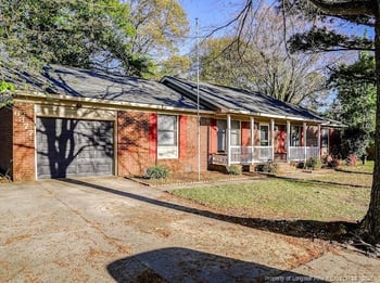 6377 Lake Traill Dr, Fayetteville, NC 28304