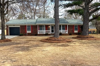 6377 Lake Traill Dr, Fayetteville, NC 28304