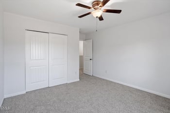 638 Collington Dr, Mebane, NC 27302