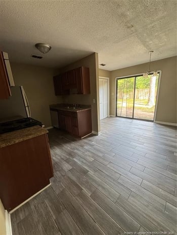 638 Mosswood Ln, Fayetteville, NC 28311
