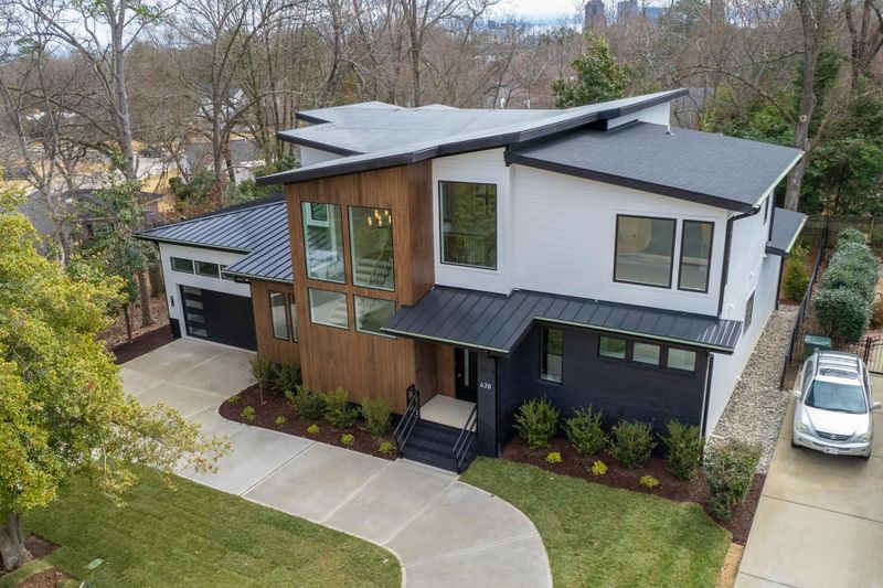 638 Smedes Pl, Raleigh, NC 27603