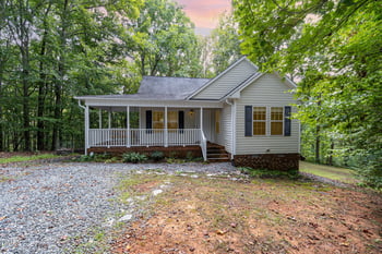 638 Waterbury Ct, Graham, NC 27253