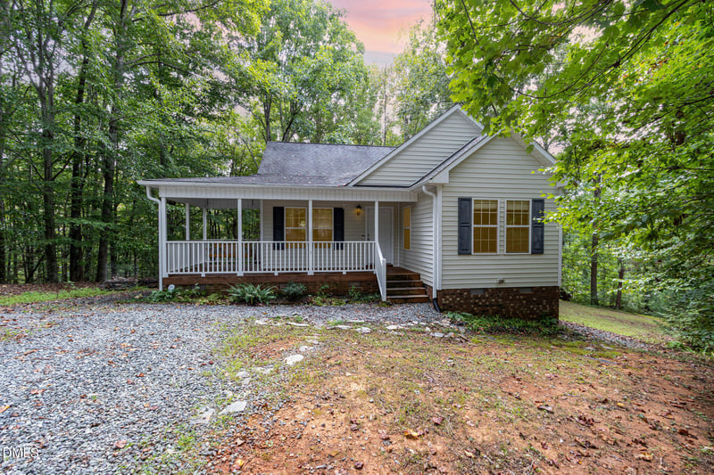 638 Waterbury Ct, Graham, NC 27253