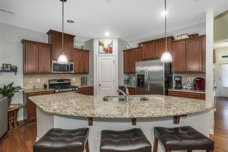 639 Briarcliff St, Apex, NC 27502