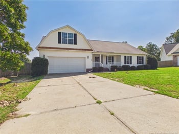 639 Corsegan Rd, Fayetteville, NC 28306
