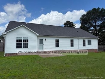 639 Corsegan Rd, Fayetteville, NC 28306