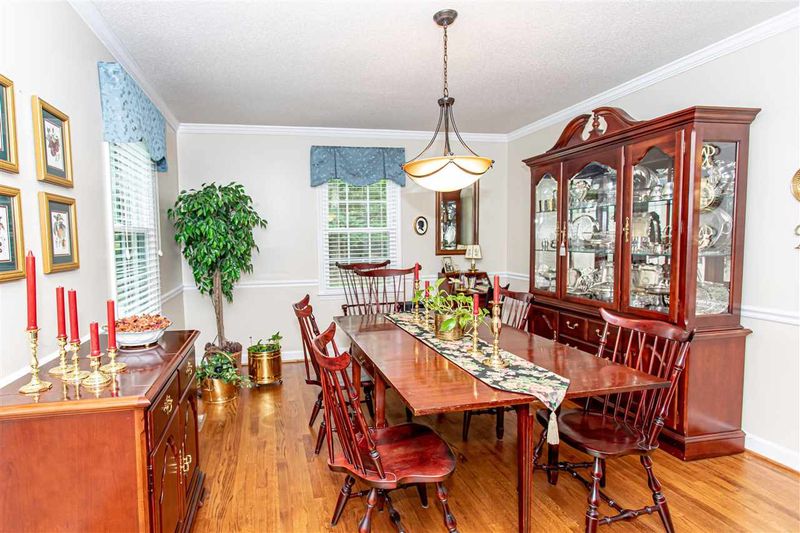 639 Donlee Dr, Durham, NC 27712