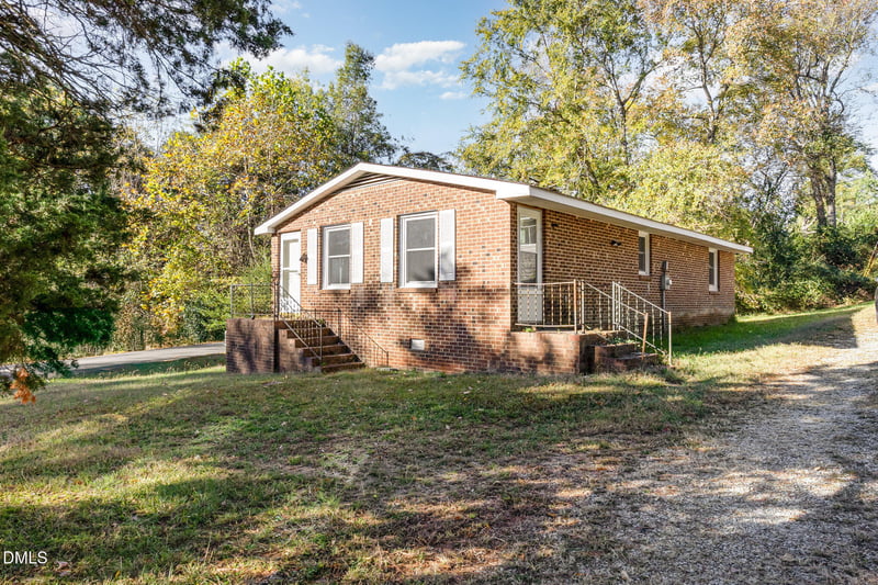 639 Mcadams Rd, Hillsborough, NC 27278