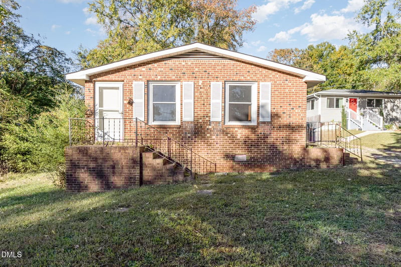 639 Mcadams Rd, Hillsborough, NC 27278