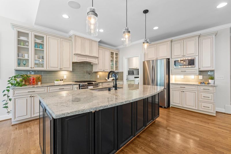 64 Ada Ct, Pittsboro, NC 27312