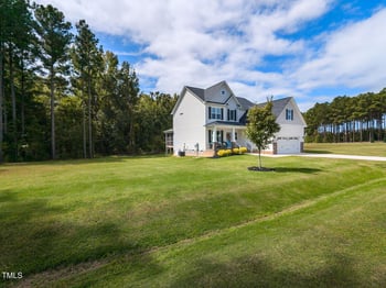 64 Berg St, Smithfield, NC 27577