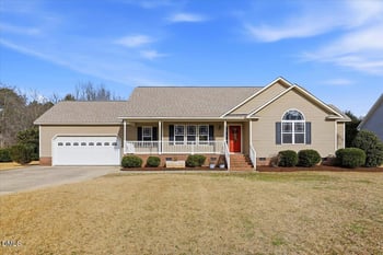 64 Bluestone Dr, Smithfield, NC 27577