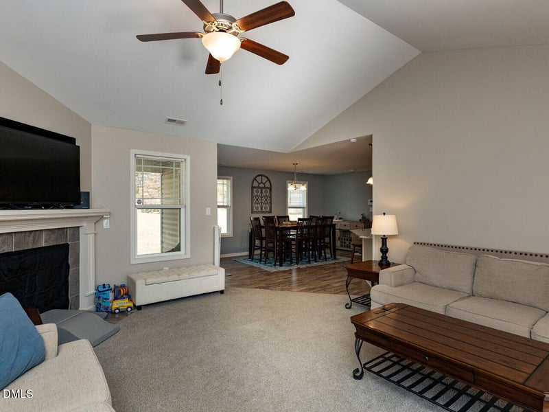 64 Everwood Dr, Four Oaks, NC 27524