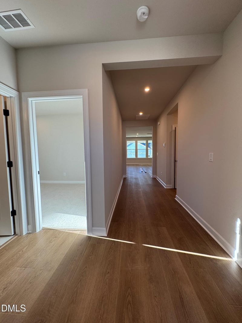 64 Firefly Ln, Fuquay Varina, NC 27526