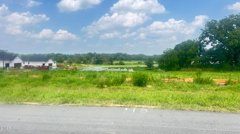 64 Killarney Ave, Lillington, NC 27546