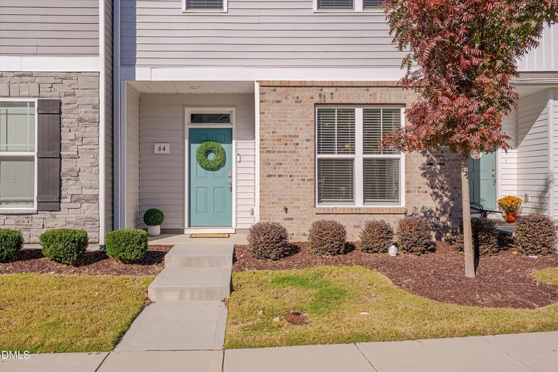 64 Liam St, Clayton, NC 27520