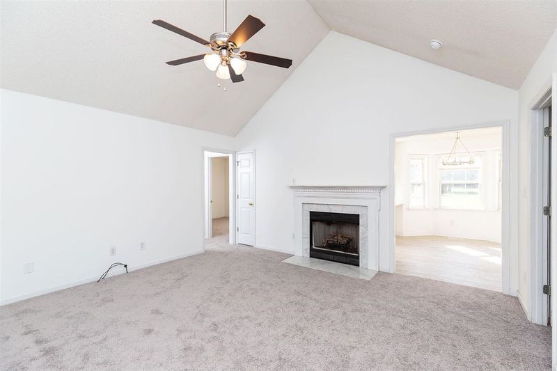 64 Little River Dr, Zebulon, NC 27597