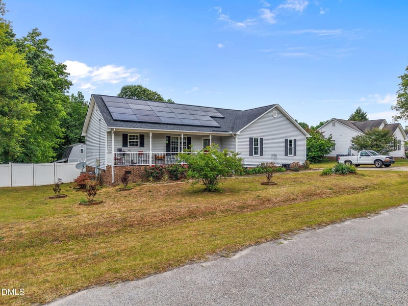 64 Marie Ct, Willow Springs, NC 27592