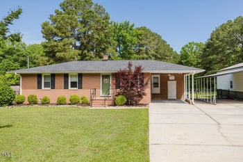 64 Red House Rd, Smithfield, NC 27577