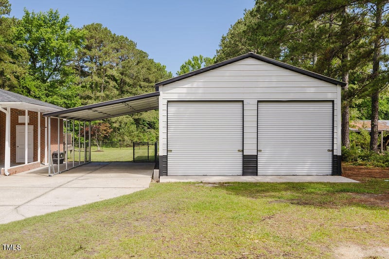 64 Red House Rd, Smithfield, NC 27577