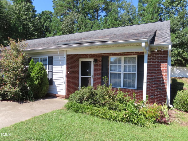 64 Sussex Dr, Smithfield, NC 27577