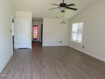 64 Sussex Dr, Smithfield, NC 27577