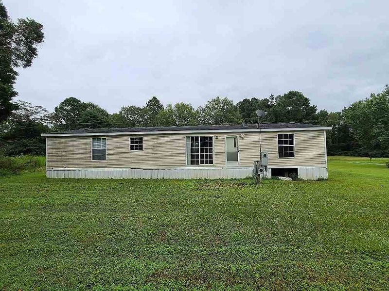 64 Williams Ln, Smithfield, NC 27577