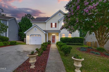 640 Long Melford Dr, Rolesville, NC 27571