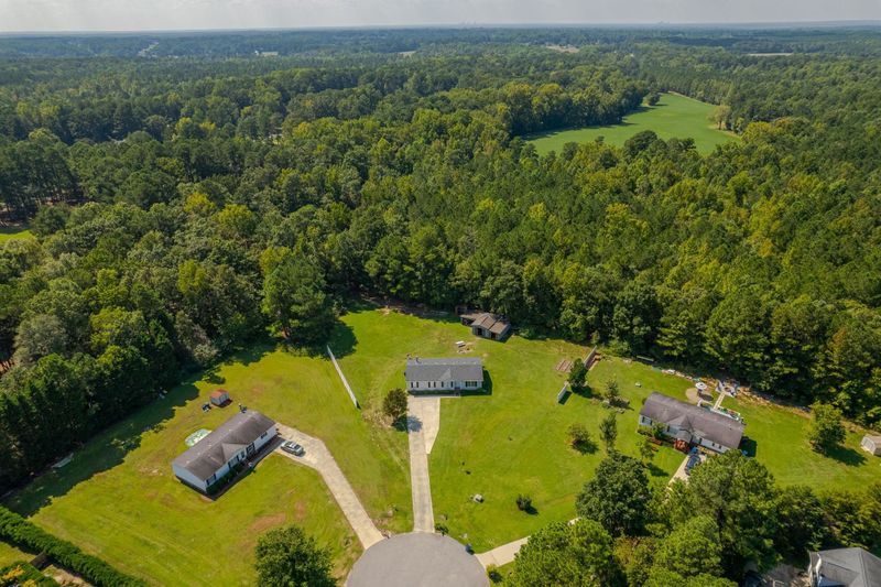 6400 Cut Glass Ct, Wendell, NC 27591