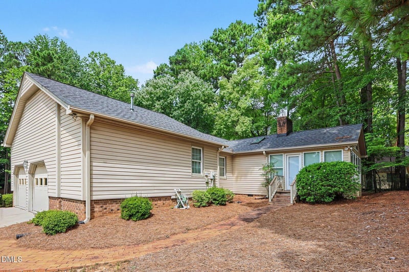 6400 Dresden Ln, Raleigh, NC 27612