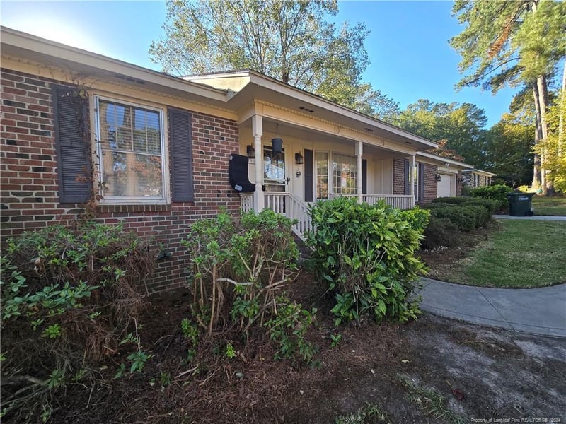 6400 Milford Rd, Fayetteville, NC 28303