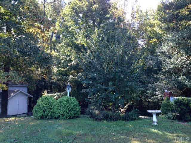 6401 Castlebrook Dr, Raleigh, NC 27604