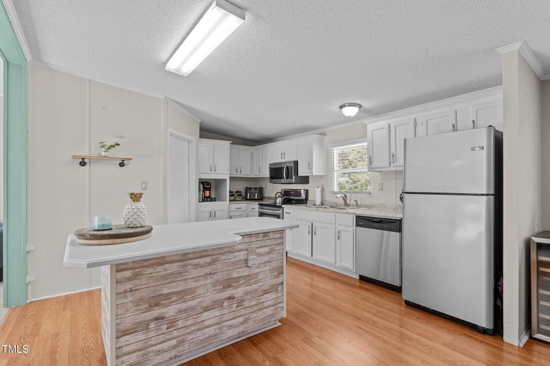 6401 Cut Glass Ct, Wendell, NC 27591