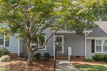 6402 Meadow View Dr, Raleigh, NC 27609