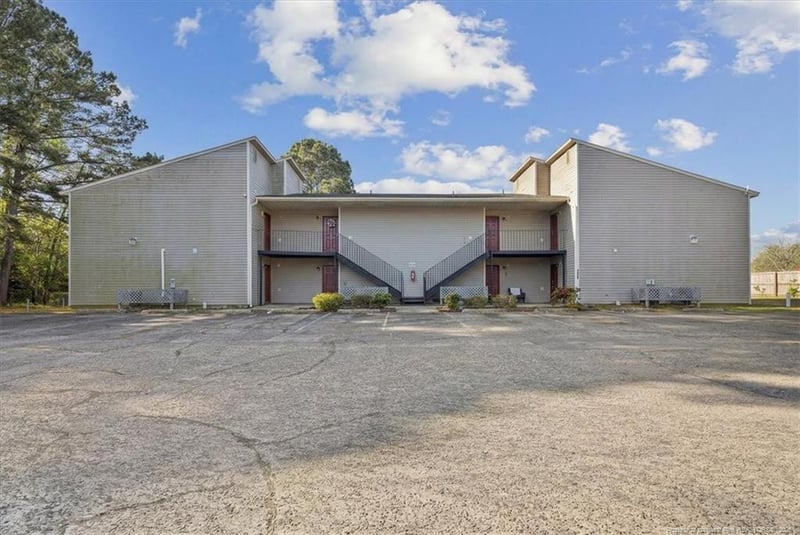 6403 Starbrook Dr #6, Fayetteville, NC 28304
