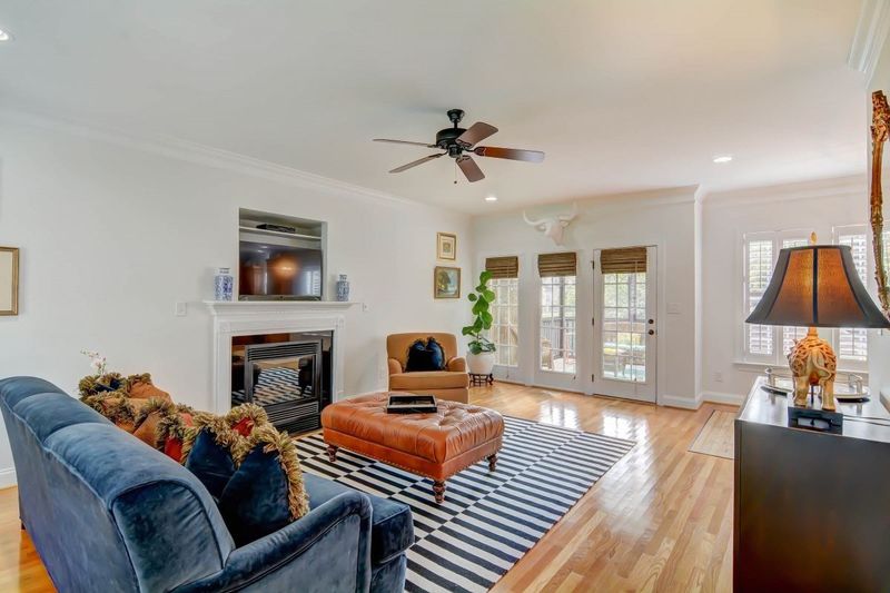 6404 Cayuse Ln, Raleigh, NC 27603