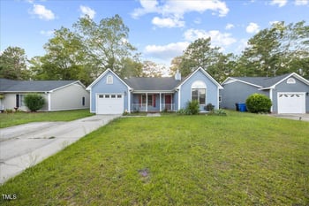 6404 Chartley Dr, Fayetteville, NC 28304