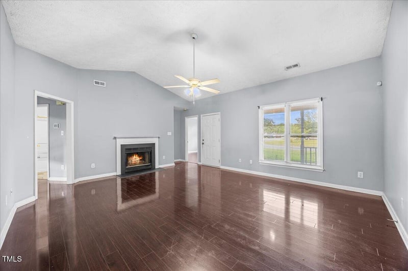 6404 Chartley Dr, Fayetteville, NC 28304