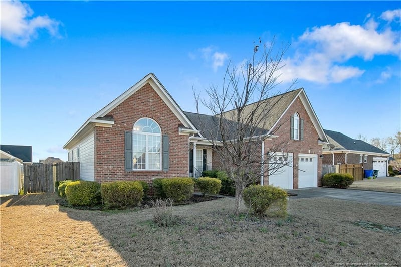 6404 Gatwick Rd, Fayetteville, NC 28311