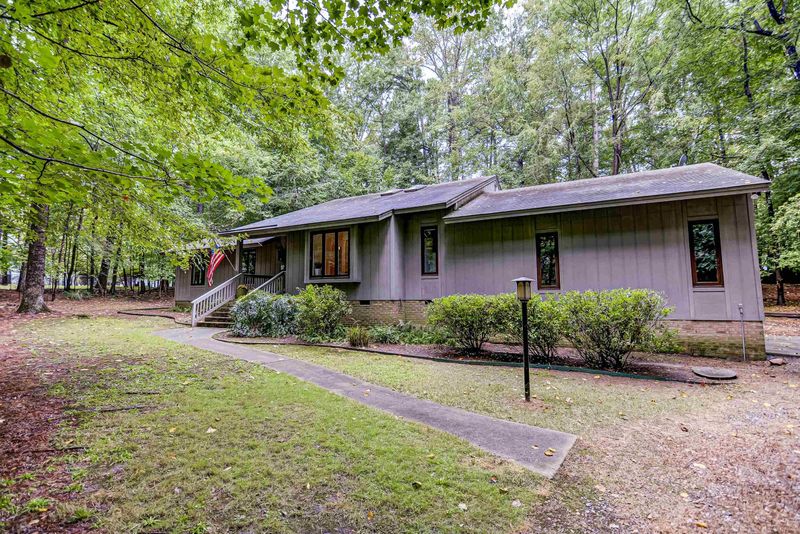 6405 Barton Pines Rd, Raleigh, NC 27614