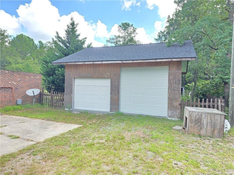 6405 Cedar Creek Rd, Fayetteville, NC 28312